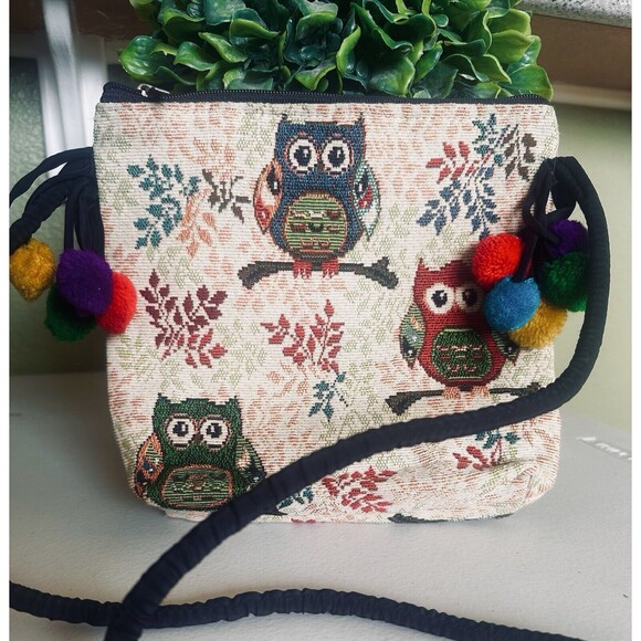 Tapestry Owl Crossbody Bag Purse Pom Poms Fun‎ Funky Colorful Nature Novelty - Picture 1 of 10